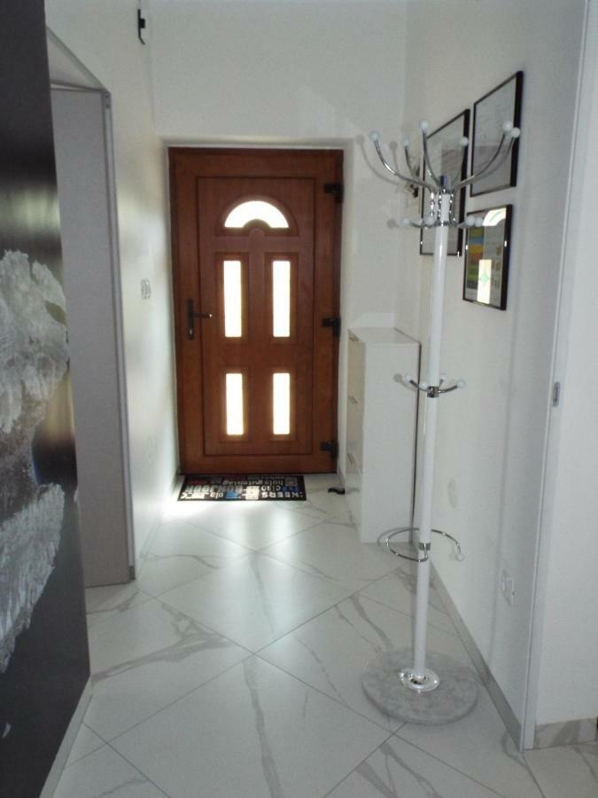 Tj Apartment Krk Town Exterior foto